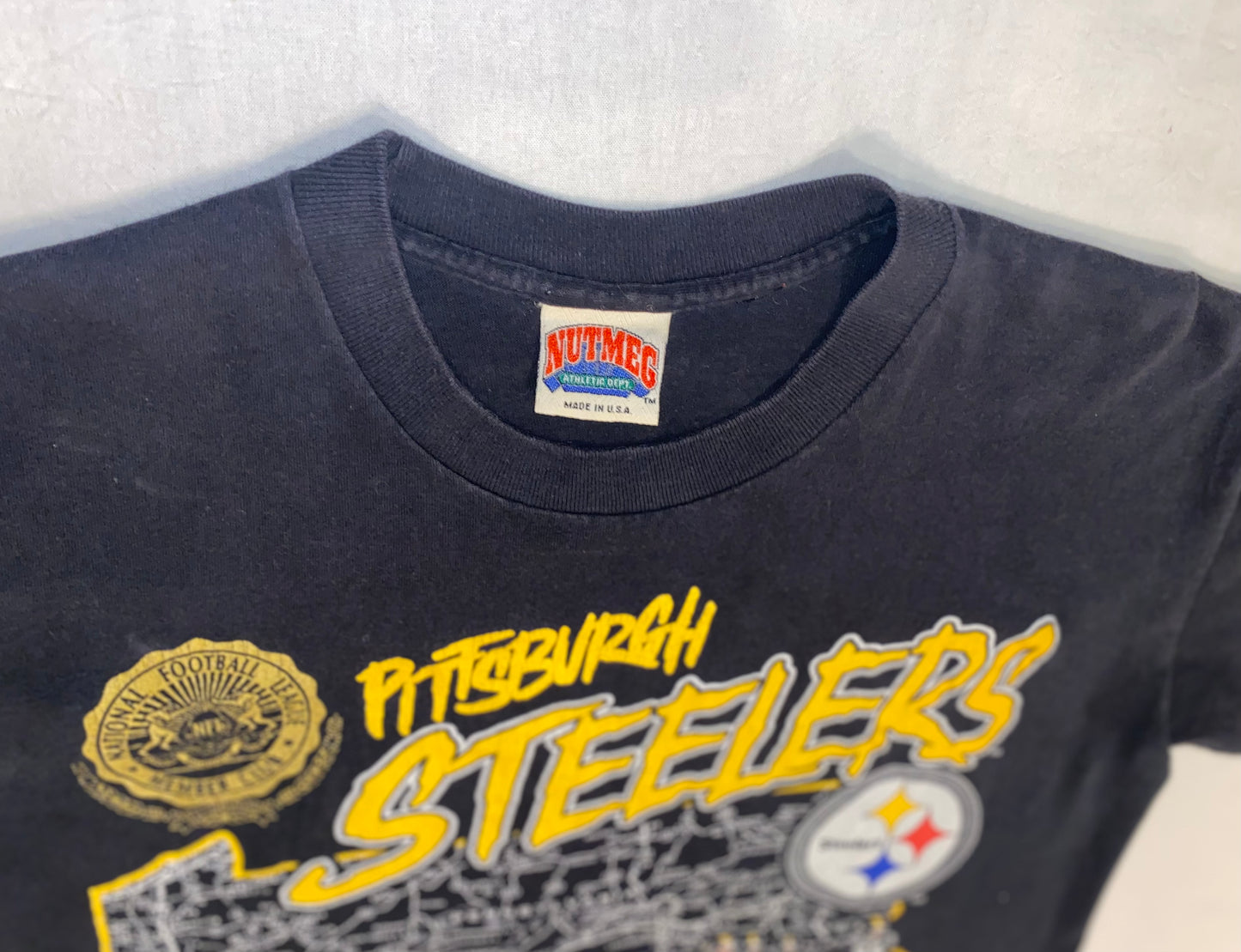 90s Nutmeg NFL Pittsburgh Steelers "Stadium Map" Vintage Shirt